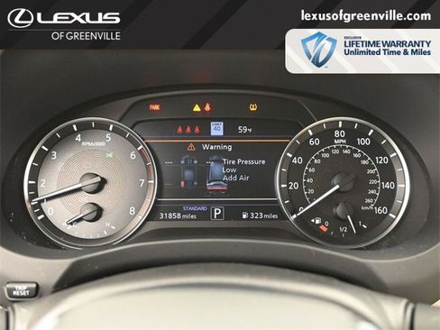 Used 2022 INFINITI QX50 Essential image 11