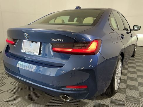 Certified 2023 BMW 330i Sedan w/ Convenience Package image 5
