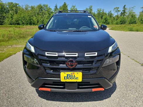 New 2026 Nissan Rogue SV AWD/4WD image 10
