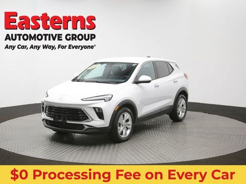 Used 2024 Buick Encore GX Preferred FWD image 54