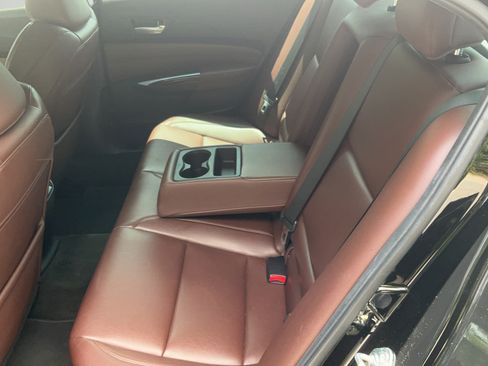 Used 2016 Acura TLX FWD image 27