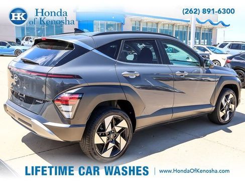 Used 2024 Hyundai Kona Limited AWD/4WD image 5