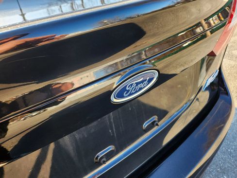 Used 2016 Ford Fiesta SE image 14