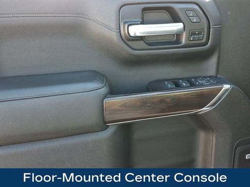 Used 2020 GMC Sierra 1500 SLT w/ SLT Premium Package image 16