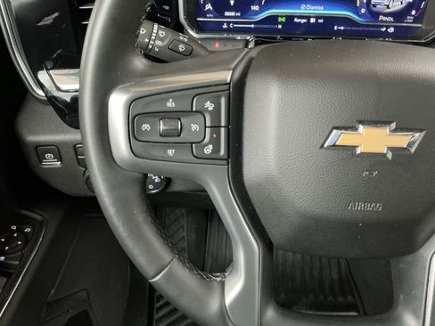 Used 2023 Chevrolet Silverado 1500 LT image 12