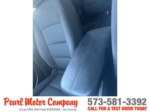 Certified 2022 GMC Terrain SLE w/ Driver Convenience Package AWD/4WD image 19