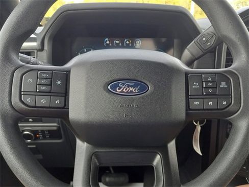 Used 2025 Ford F150 STX image 17