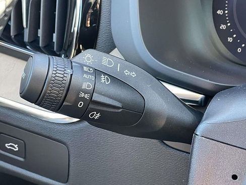 New 2026 Volvo XC60 B5 Plus w/ Protection Package Premier image 12