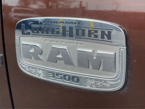 Used 2015 RAM 3500 Laramie Longhorn image 8