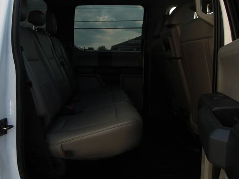 Used 2022 Ford F350 XL w/ Power Equipment Group AWD/4WD image 12