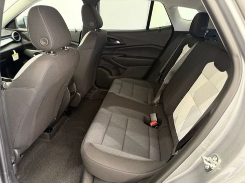 New 2026 Chevrolet Trax LS w/ LS Convenience Package FWD image 15