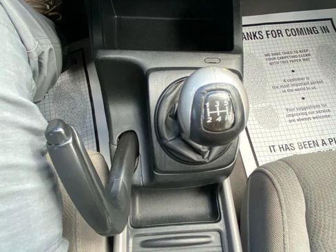 Used 2010 Honda Civic DX-VP image 25