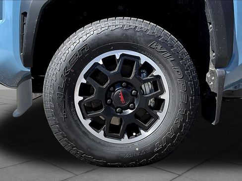 New 2026 Toyota Tacoma TRD Off-Road AWD/4WD image 12