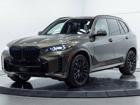 New 2026 BMW X5 xDrive40i w/ M Sport Package image 8