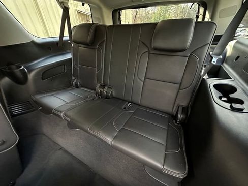 Used 2020 GMC Yukon XL Denali image 39