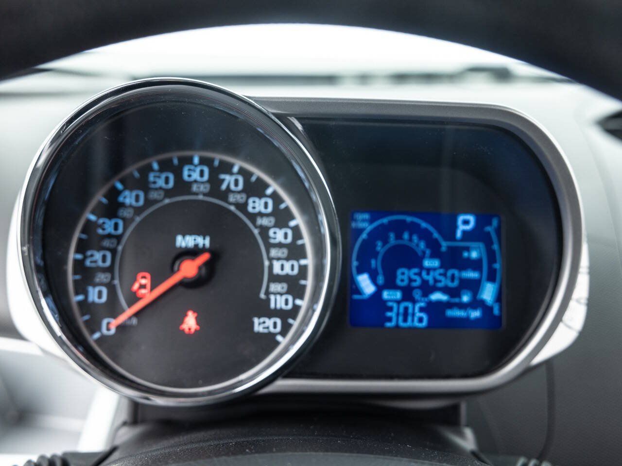 Used 2015 Chevrolet Spark LT FWD image 32