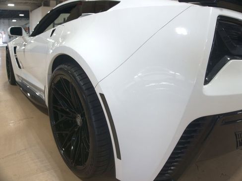 Used 2017 Chevrolet Corvette Grand Sport RWD image 22