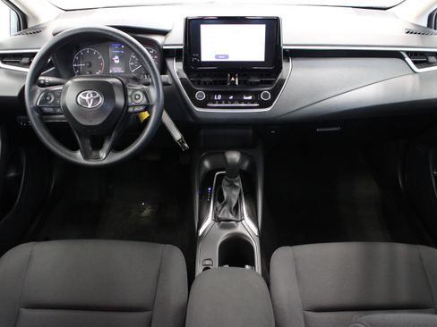 Used 2025 Toyota Corolla LE FWD image 26