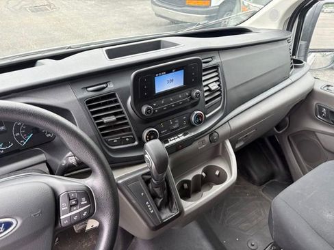 Used 2024 Ford Transit 250 Low Roof w/ Exterior Upgrade Package RWD image 28