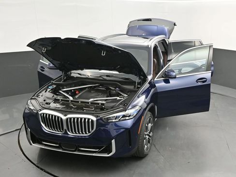 New 2026 BMW X5 xDrive40i AWD/4WD image 58