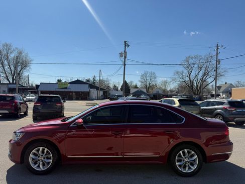 Used 2016 Volkswagen Passat 1.8T S image 2