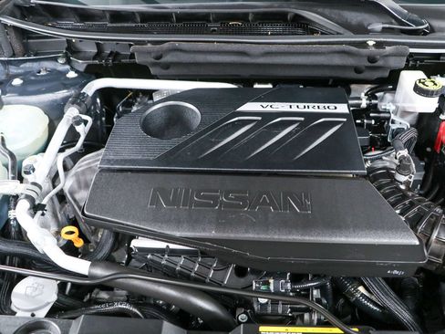 Used 2023 Nissan Rogue SV w/ SV Premium B Package FWD image 31