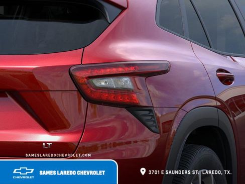 New 2026 Chevrolet Trax LT w/ Driver Confidence Package image 11