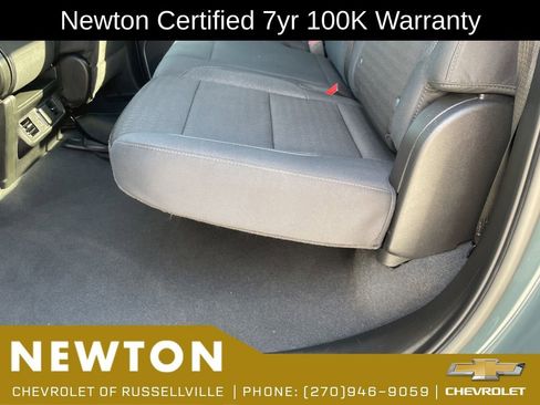 Used 2025 Chevrolet Silverado 1500 LT AWD/4WD image 35