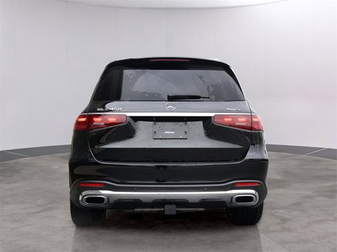 Certified 2025 Mercedes-Benz GLS 450 4MATIC image 6