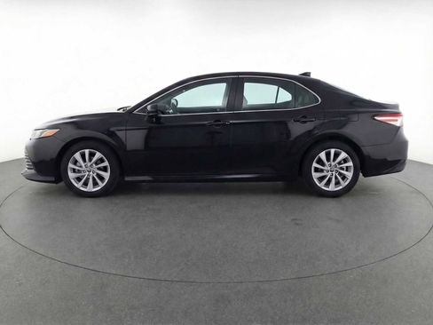 Used 2024 Toyota Camry LE image 4