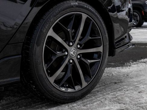 Used 2021 Honda Civic Sport image 3