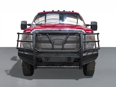 Used 2013 Ford F350 Lariat w/ Lariat Ultimate Pkg image 3