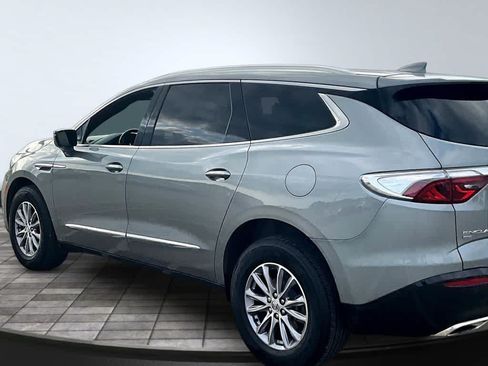 Used 2024 Buick Enclave Essence w/ Technology Package AWD/4WD image 5