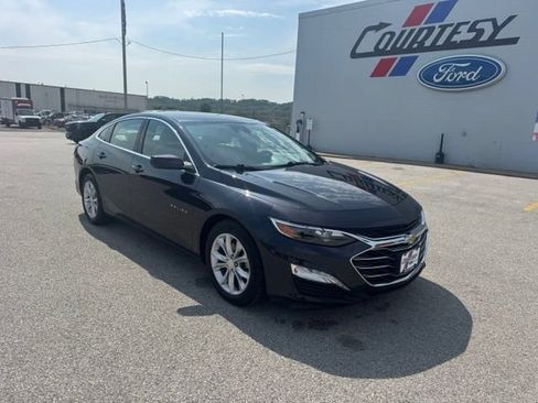 Used 2022 Chevrolet Malibu LT FWD image 7