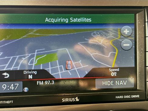 Used 2014 Dodge Challenger SXT RWD image 18