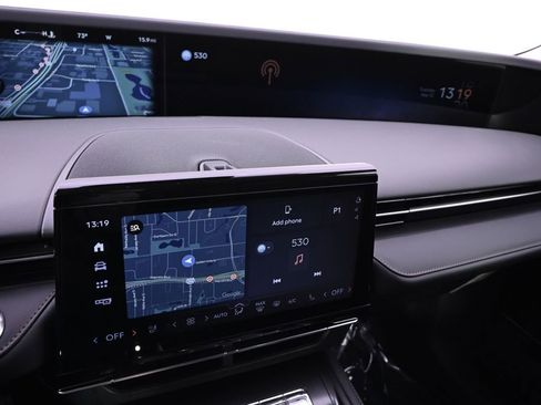 New 2026 Lincoln Nautilus Reserve AWD/4WD image 26