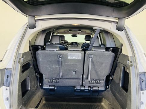 Used 2023 Honda Odyssey Touring image 32