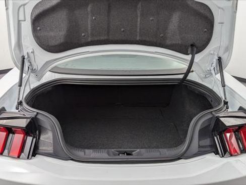 Used 2024 Ford Mustang Premium image 17