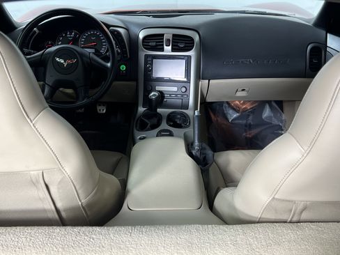 Used 2005 Chevrolet Corvette Coupe w/ Preferred Equipment Group image 20