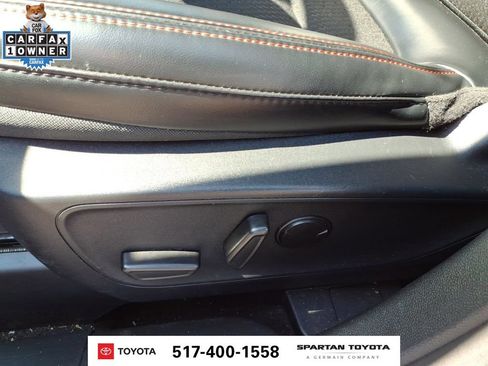 Used 2025 Ford Escape ST-Line FWD image 15