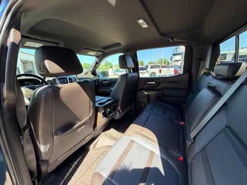 Used 2021 GMC Sierra 1500 Denali AWD/4WD image 5