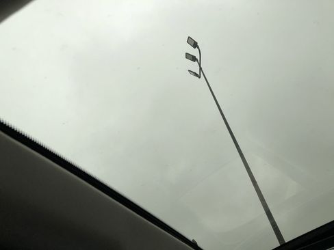 Used 2023 Nissan Rogue SL w/ SL Premium Package image 33