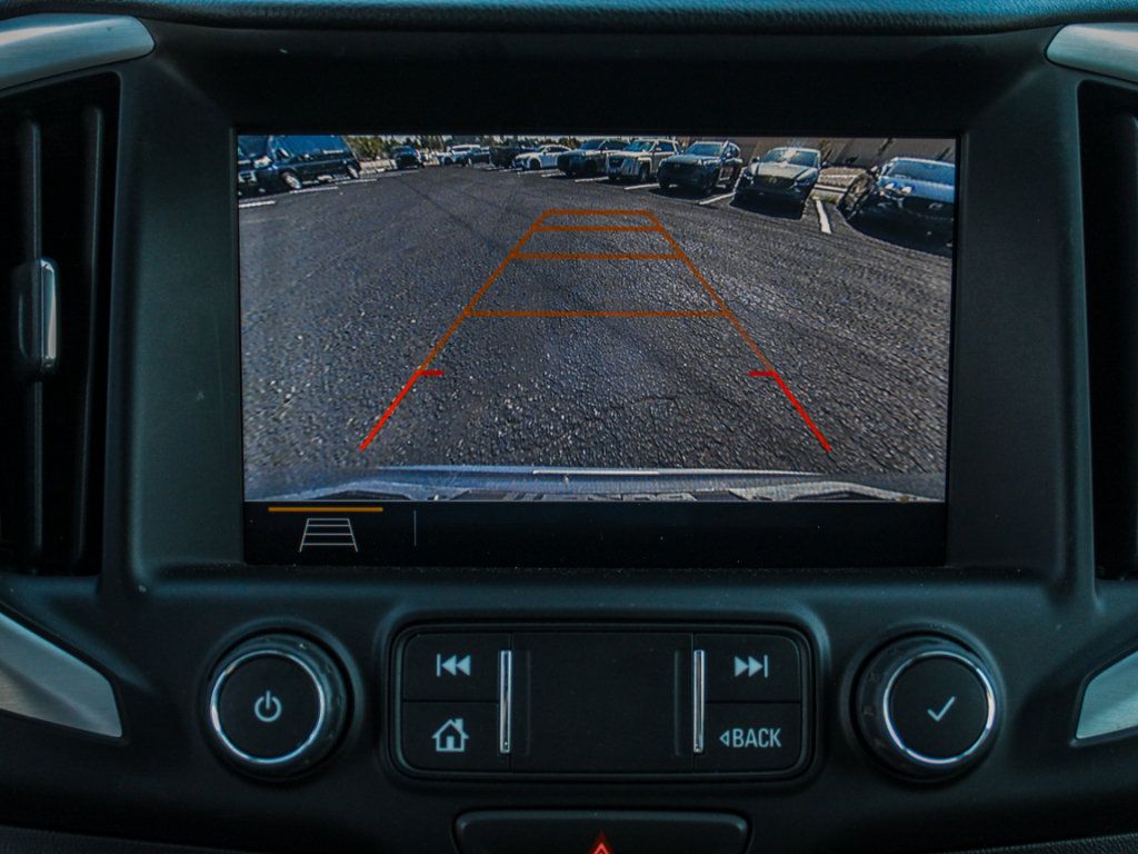Used 2020 GMC Terrain SLT w/ Preferred Package AWD/4WD image 22