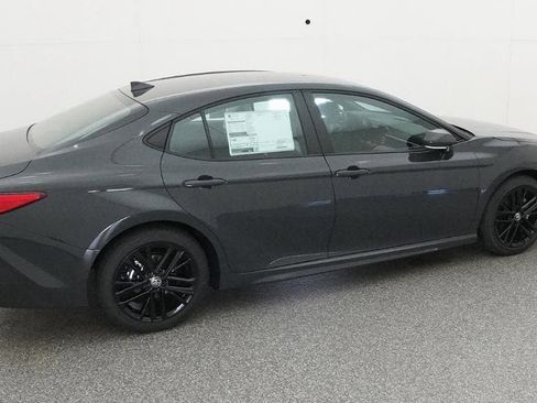 New 2026 Toyota Camry SE FWD image 10