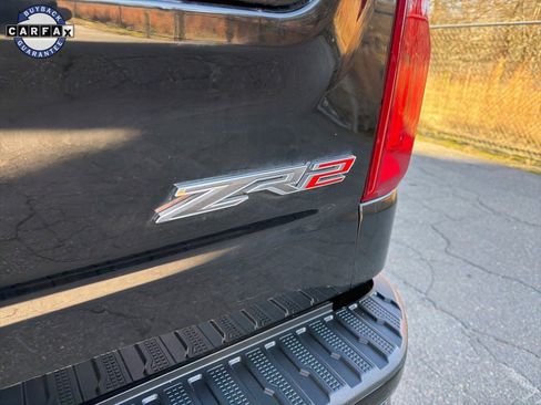 Used 2022 Chevrolet Silverado 1500 ZR2 image 19