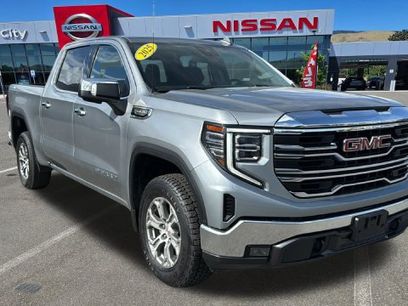 Used 2025 GMC Sierra 1500 SLT