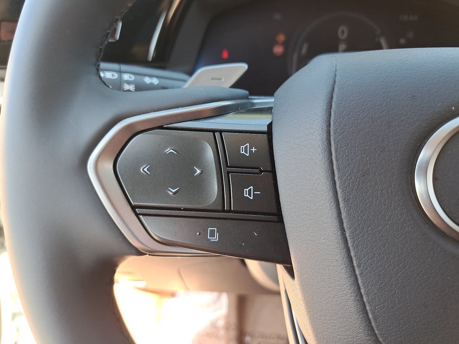 Used 2026 Lexus RZ 450e AWD w/ Technology Package image 19