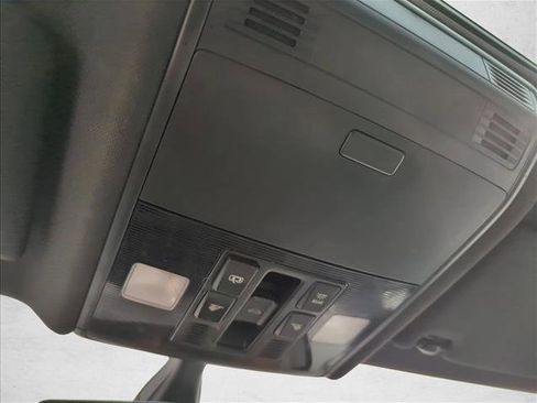 Used 2019 Volkswagen Jetta R-Line image 14