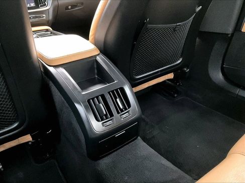 Used 2018 Volvo S90 T5 Momentum w/ Protection Package Premier image 28