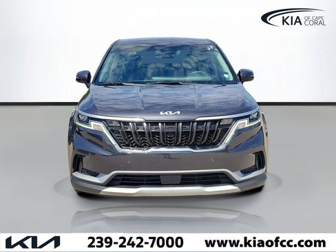 Certified 2023 Kia Carnival EX FWD image 2